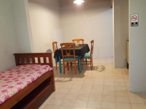 Departamentos Trelew, seis personas PB